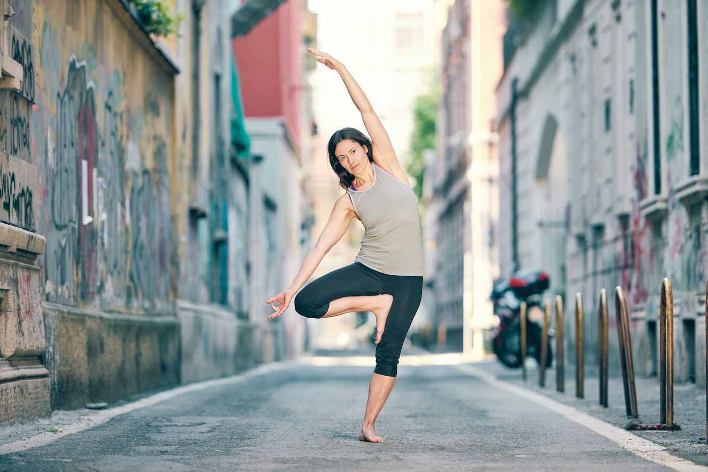 Hatha Yoga, Balance & Inversion, Yin Yoga e Yin Yoga & Nidra con Ranjani Hatha Yoga, Balance & Inversion, Yin Yoga e Yin Yoga & Nidra con Ranjani