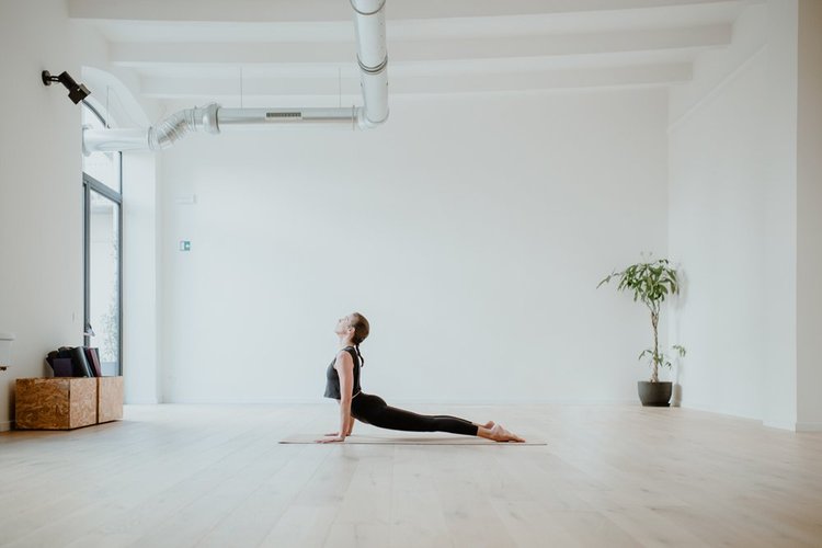marianna borga estensione colonna yoga a milano marianna borga estensione colonna yoga a milano